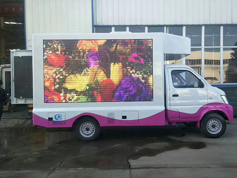 昌河廣告車(chē)